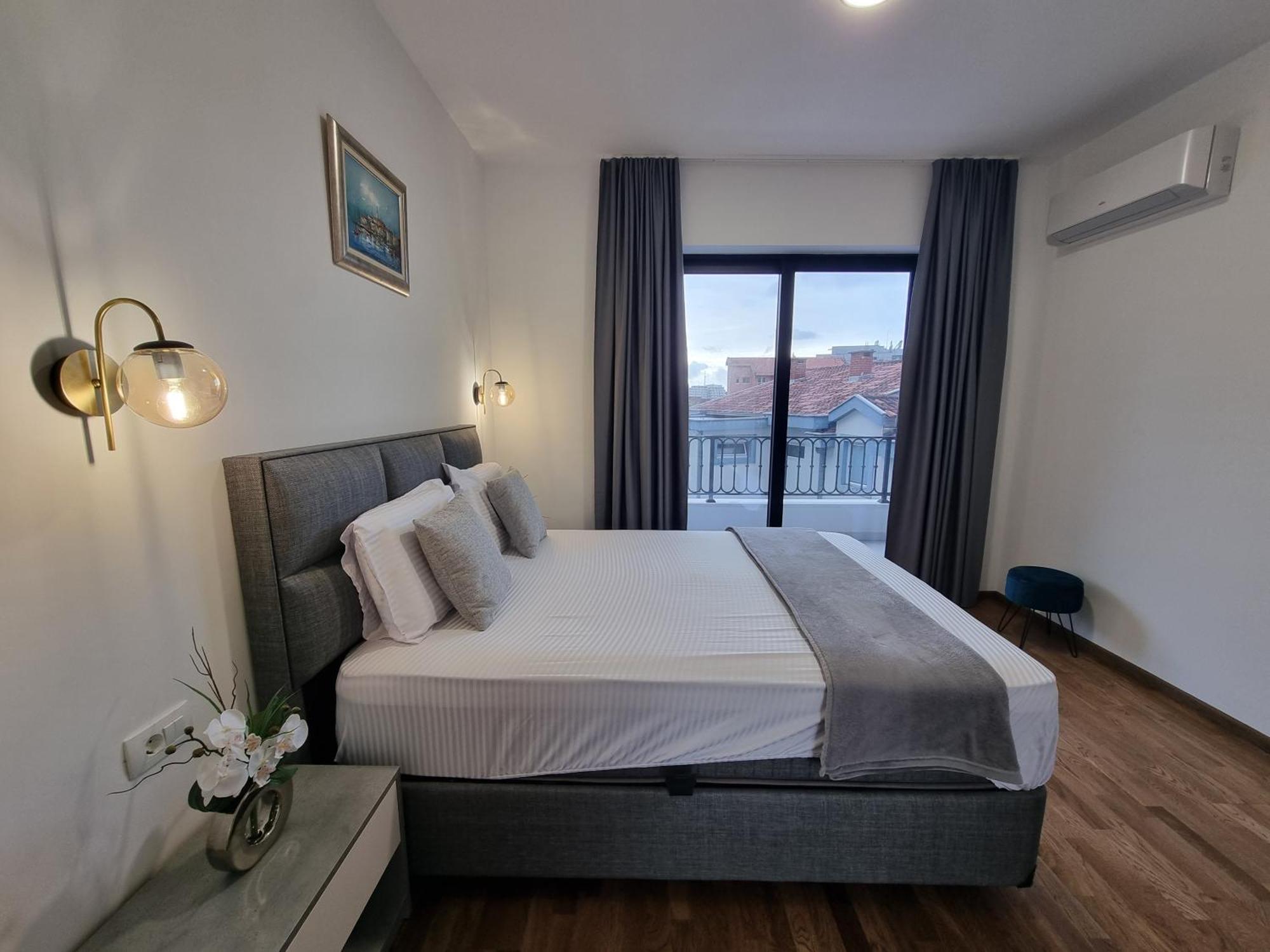 Adriatic Apartments Будва Экстерьер фото